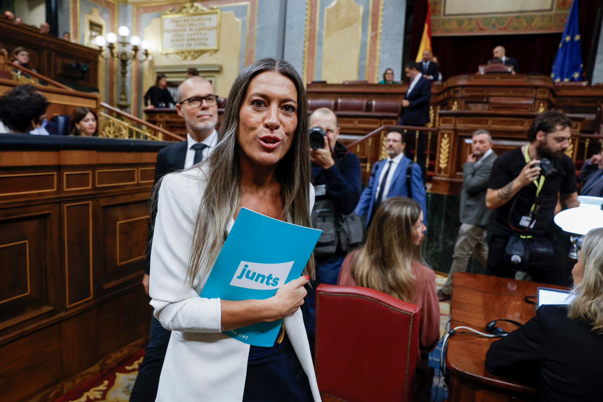 La portavoz de Junts per Catalunya en el Congreso, Míriam Nogueras, llega al Congreso de los Diputados (EFE/J.J. Guillén)