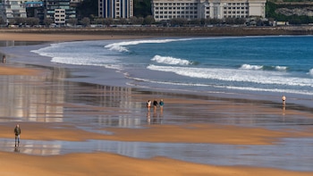 Cielos despejados y termómetros que superarán los 30ºC: la Aemet espera temperaturas “más propias del mes de junio”