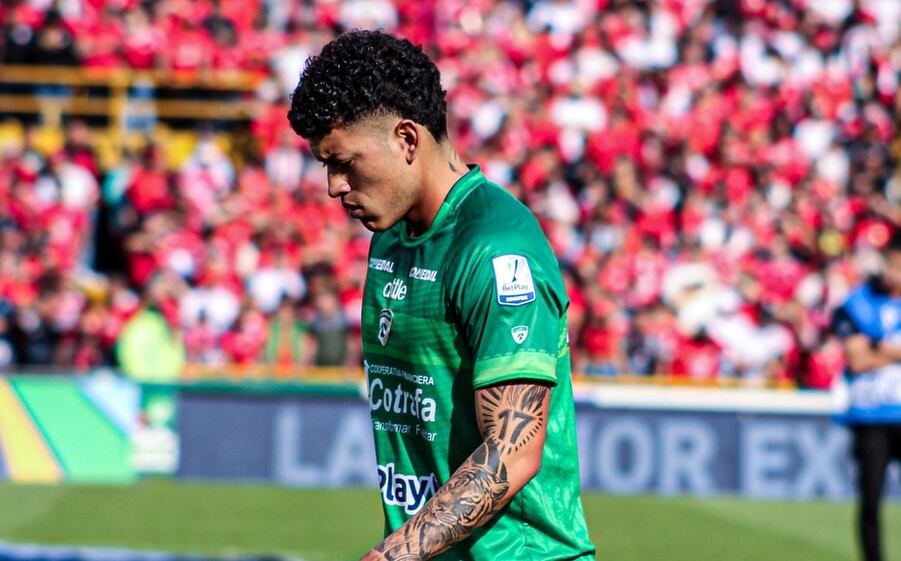 El futbolista es una de las grandes promesas del fútbol colombiano - crédito @elneneelan_17 / Instagram