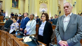 Buen Gobierno evaluará internamente acciones contra senadores que votaron a favor de facultades
