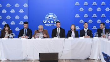 La comisión de Acuerdos reabre el debate una veintena de pliegos judiciales