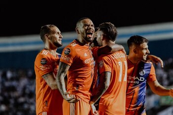 El New York City avanzó