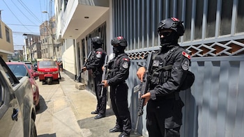 Una madre venezolana ayuda a