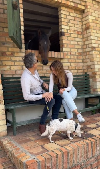 Jorge Enrique Abello le celebró