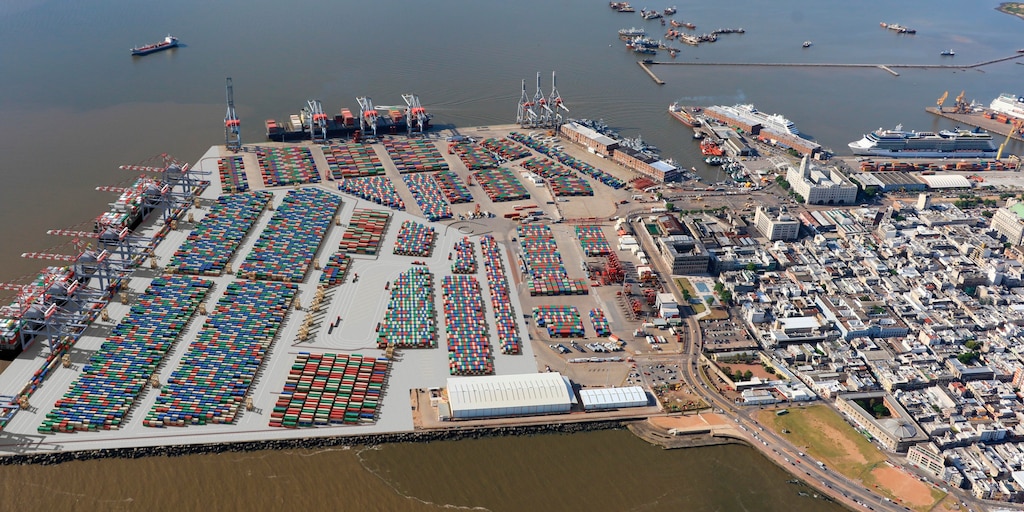 Escaló la tensión con Uruguay: el Gobierno trabó un metro extra de dragado del Río de la Plata que mejoraba el puerto de Montevideo - Infobae