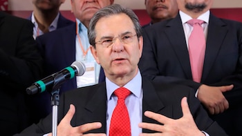 Moctezuma Barragán y senador republicano