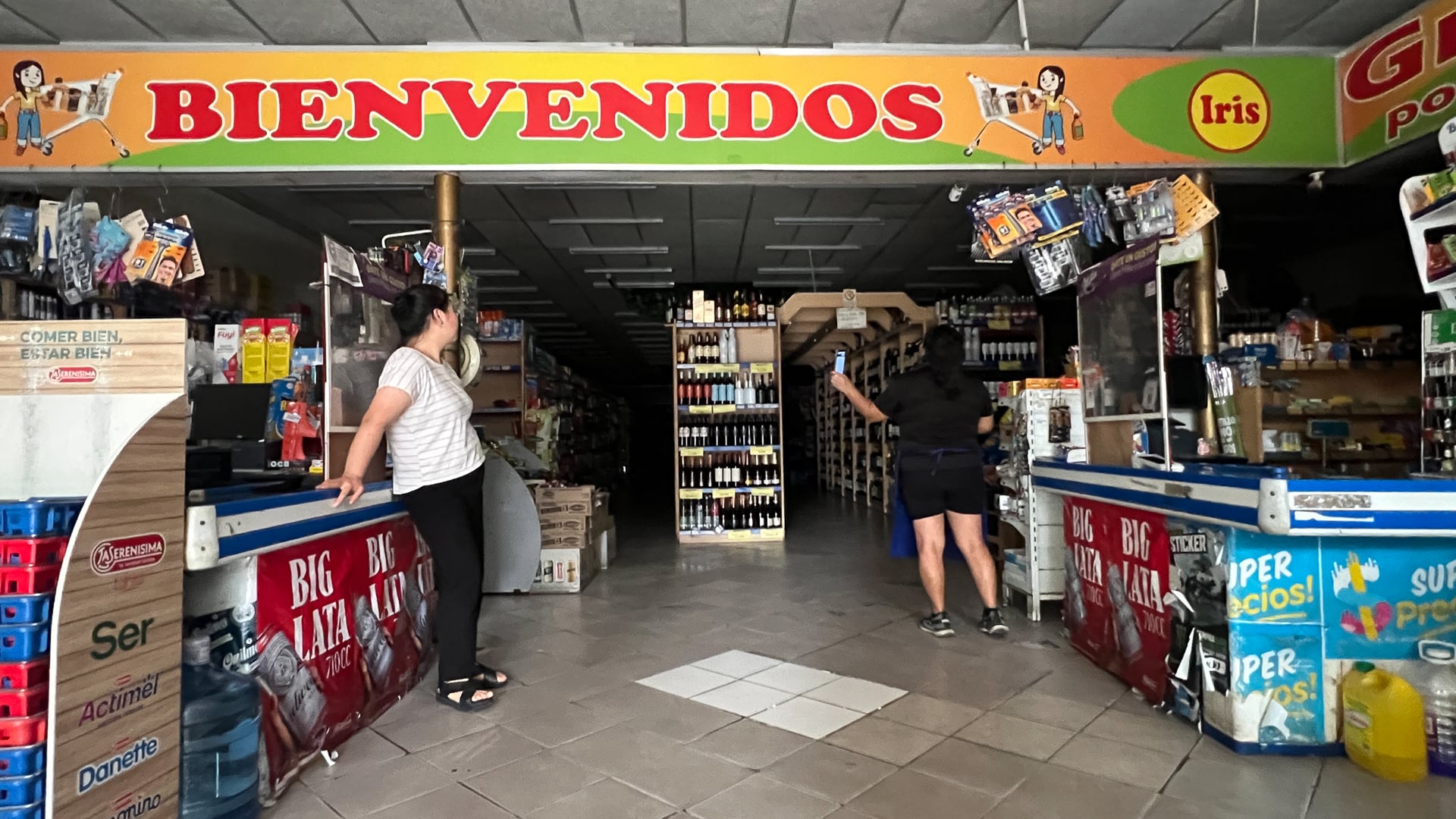 Los comercios se quedaron sin luz (Gaston Taylor)