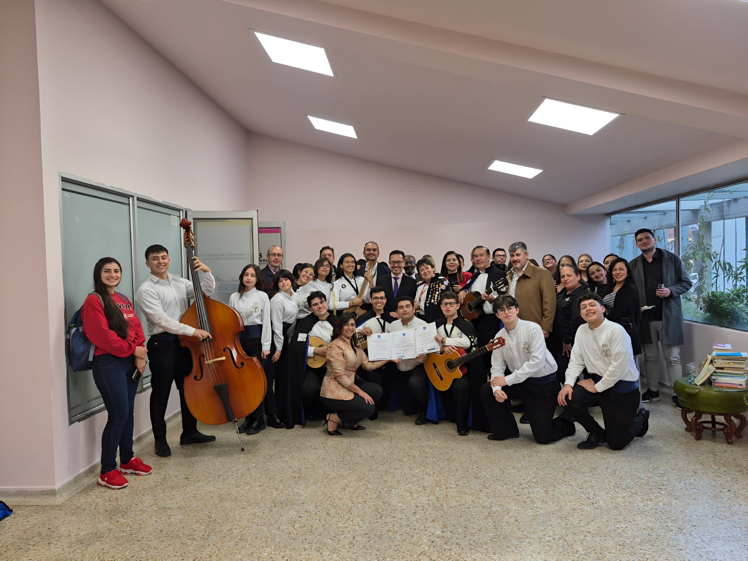 El aval internacional destaca la transformación institucional, la digitalización de información clave y la adopción de metodologías de análisis que impulsan la mejora continua y la transparencia en la gestión universitaria