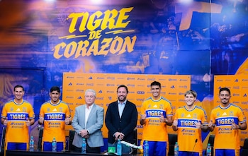 Tigres presentó refuerzos para el Apertura 2026 como Guillermo “Memote” Martínez, Emiliano Gómez y Mauro Lainez. (X/ @TigresOficial)