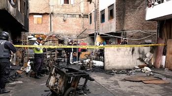 Incendio en La Victoria EN VIVO: familia pierde a 10 integrantes tras fuego que habría sido provocado por extorsionadores
