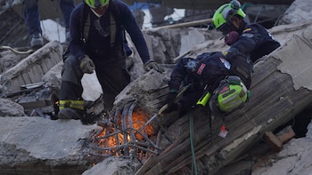 La Embajada de México en Colombia atiende 120 llamadas de connacionales tras el sismo