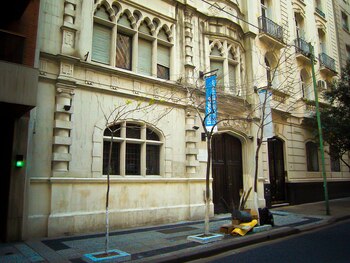 La Biblioteca Pública Ricardo Güiraldes