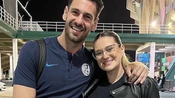 Pilar siempre banca a Augusto