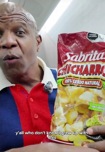 El carisma de Terry Crews convirtió el momento en uno de los clips más compartidos del día.