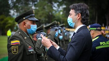 La Alcaldía de Medellín condecoró