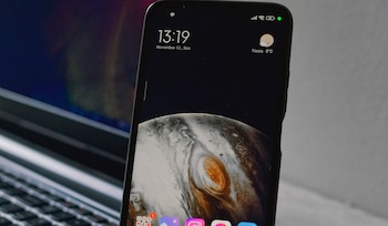 Las aplicaciones maliciosas espían a