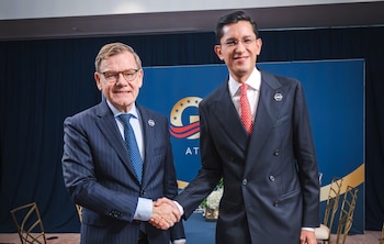 Johann Wadephul y Roberto Velasco se reunieron durante el G20. (X/@AussenMinDE)