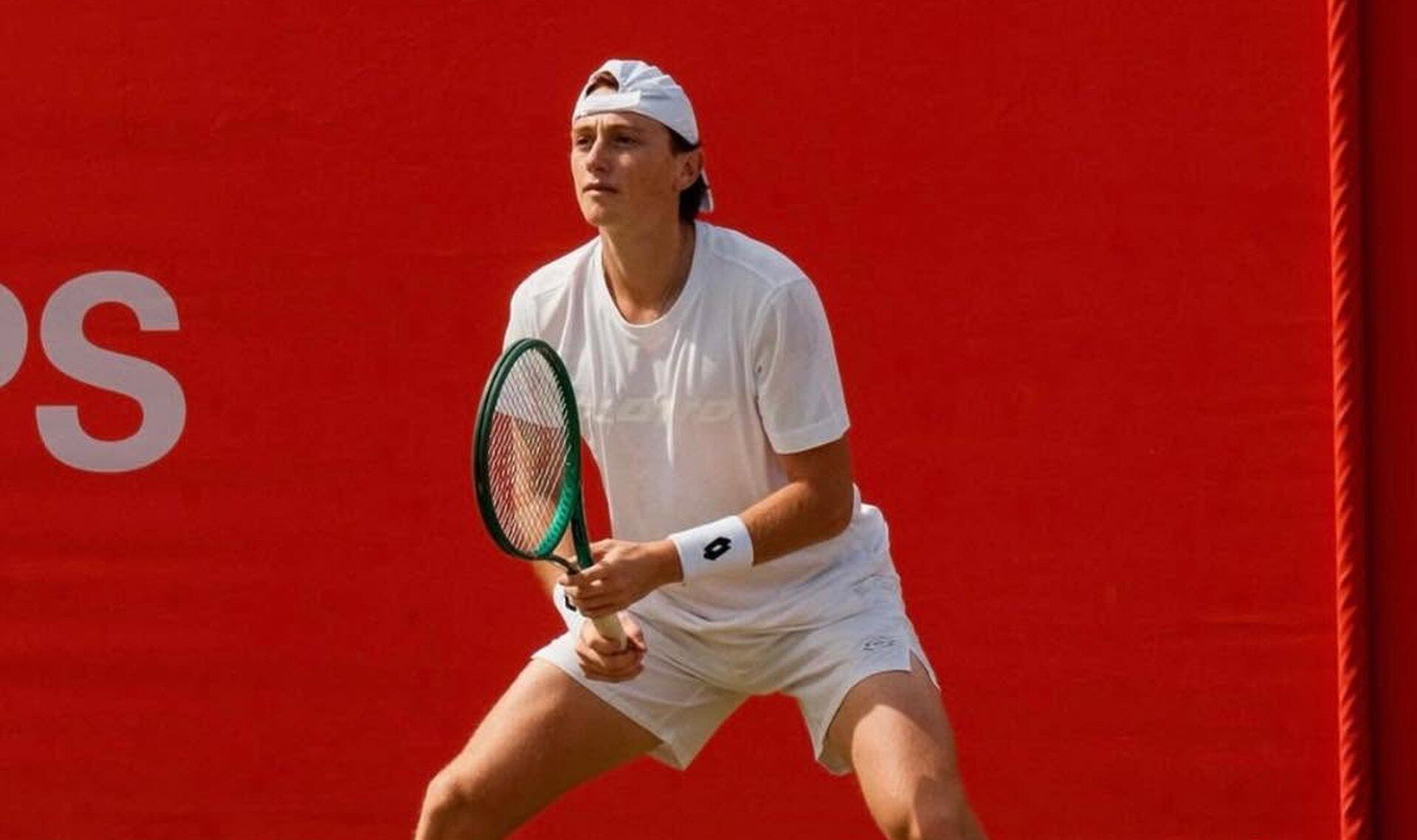 En el ATP 500 The HSBC Championships de Queen’s, Ignacio Buse superó al estadounidense Marcos Giron y accedió a la siguiente ronda del torneo londinense