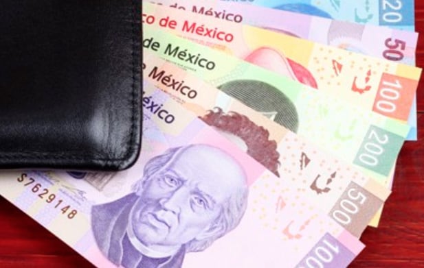 En tanto, el salario mínimo general es de 9,582.47 pesos mensuales, vigentes desde el primero de enero de 2026, el cual registró un aumento de 13% respecto al año previo