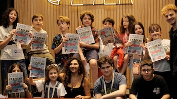 Cordones desatados: las chicas y