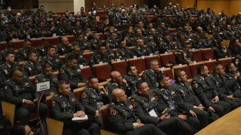 Durante el desarrollo del primer Congreso Internacional de Seguridad y Salud en el Trabajo, el Ejército Nacional lanzó su nueva campaña Alguien depende ti.
Foto: Ejército Nacional