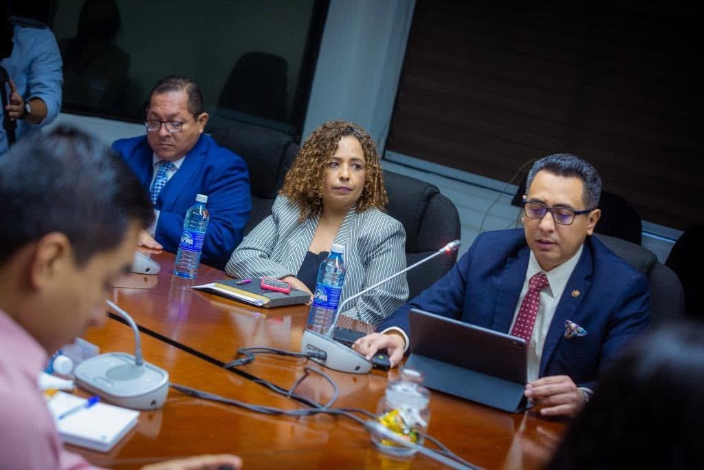 El proyecto del Ministerio de Hacienda asigna USD 31,1 millones al ramo de Seguridad Pública y Justicia y USD 37 millones a Agricultura y Ganadería, dentro de una redistribución total de USD 97 millones. (Foto archivo, cortesía Ministerio de Hacienda)