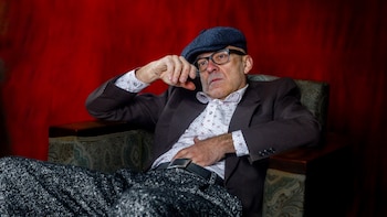 Muere a los 68 años y de forma repentina Víctor Coyote, músico y figura clave de la Movida madrileña