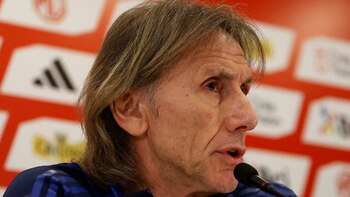Federación de Chile comenzará a descontar de su sueldo a Ricardo Gareca por sus constantes viajes a Buenos Aires