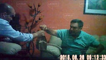 En los videos, David León