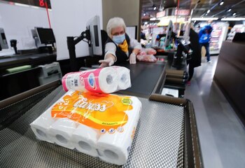 Los adultos mayores podrán retomar