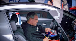 Juan Pablo Montoya reveló la dura situación que vive su hijo Sebastián Montoya: “Está sufriendo y se la está comiendo toda”