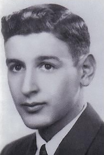 Kevorkian egresó de la Escuela
