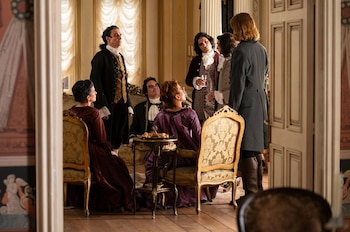 'Valle Salvaje': Dámaso enfrenta a don Hernando en público. (RTVE)