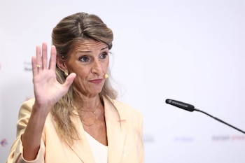 09/10/2025 La vicepresidenta segunda del Gobierno y ministra de Trabajo y Economía Social, Yolanda Díaz, protagoniza un desayuno informativo de Europa Press en el NH Collection Eurobuilding, a 9 de octubre de 2025 en Madrid (España).
POLITICA
Eduardo Parra - Europa Press