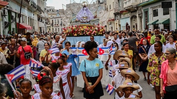 Un respiro entre la crisis: La Habana celebra el Día de Oshún y la Virgen de la Caridad, la patrona de Cuba