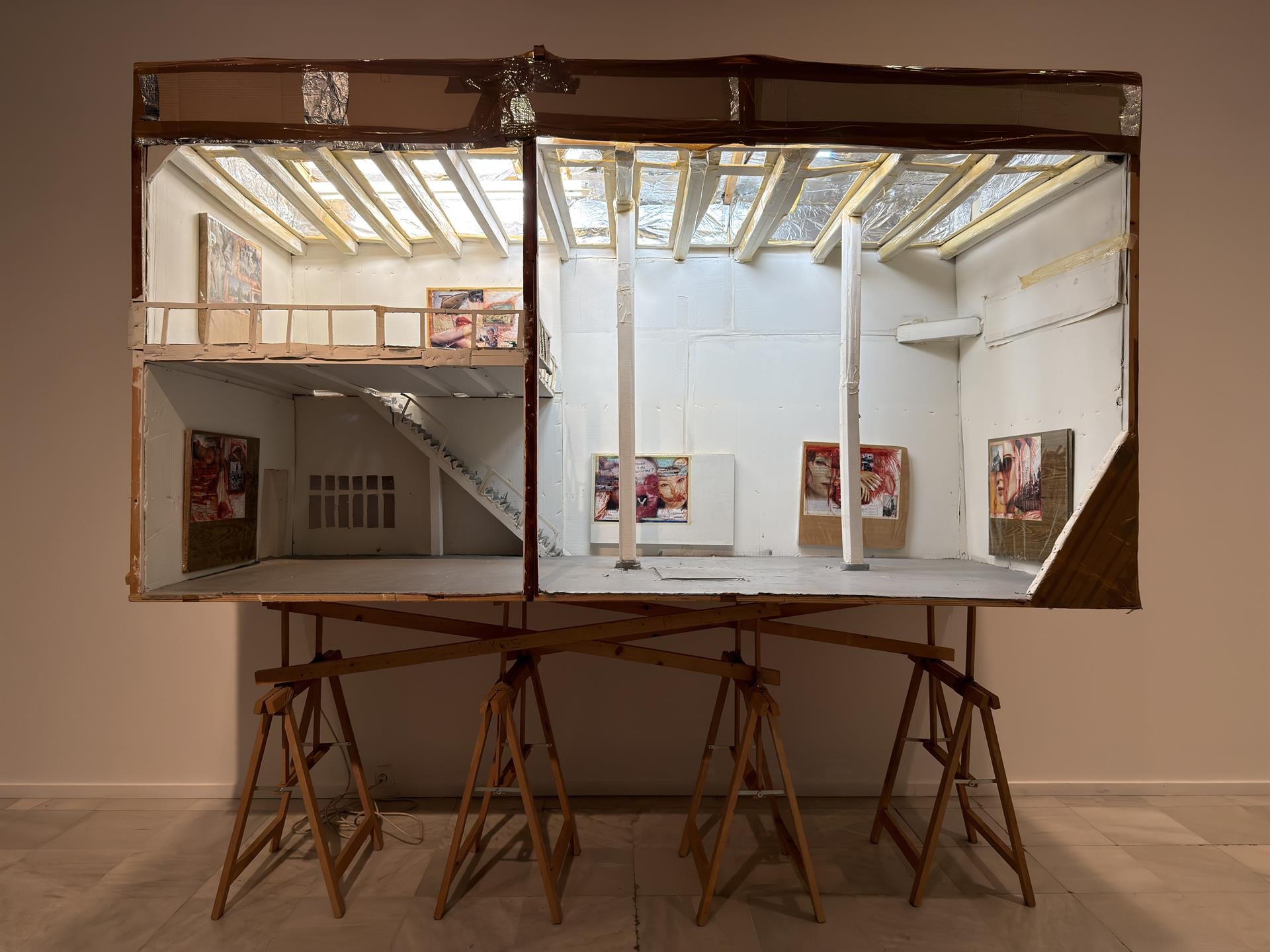 El Reina Sofía inaugura su espacio ‘Pieza Única’ con una instalación de Thomas Hirschhorn