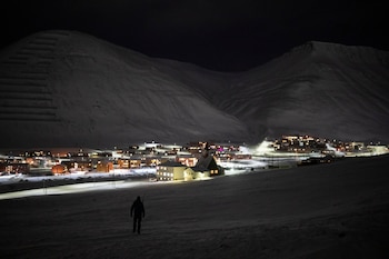 El residente de Svalbard Kirke,