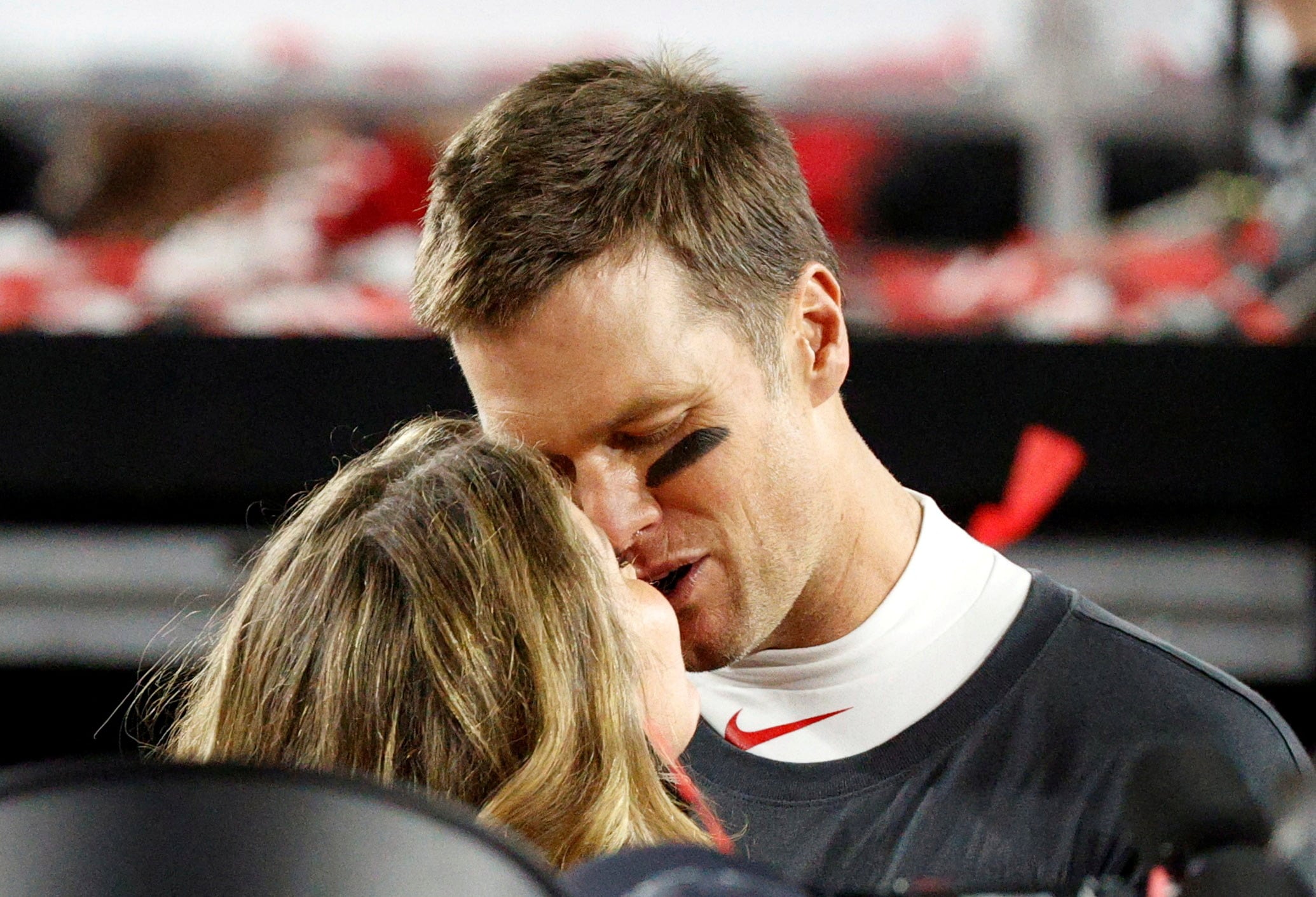 El exjugador de la NFL y la modelo reconocen las diferencias en los estilos de crianza que han enfrentado como padres de adolescentes (REUTERS/Eve Edelheit)