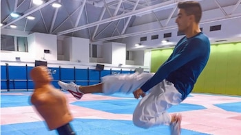 Qué fue de Joel González: del oro olímpico en taekwondo a cuidar a futbolistas y competir en golf