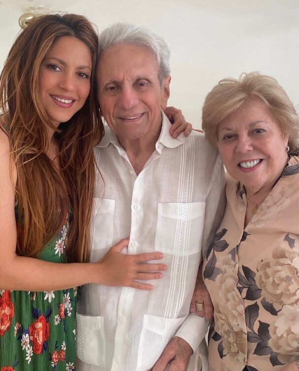 Shakira actúa en Copacabana mientras su padre, William Mebarak, está en la UCI tras sufrir una isquemia — image 5