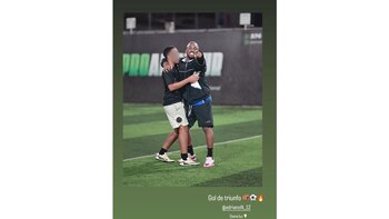 Jefferson Farfán publicó foto con