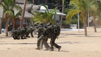 Armada de México capacita personal en detección de explosivos y operaciones tácticas especializadas