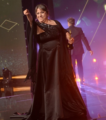 Julia Calvo vistió un vestido