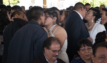 1100 parejas contrajeron matrimonio