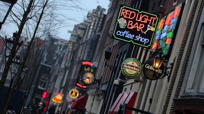 Ámsterdam avanza en su cruzada contra el turismo masivo con una nueva y polémica ordenanza