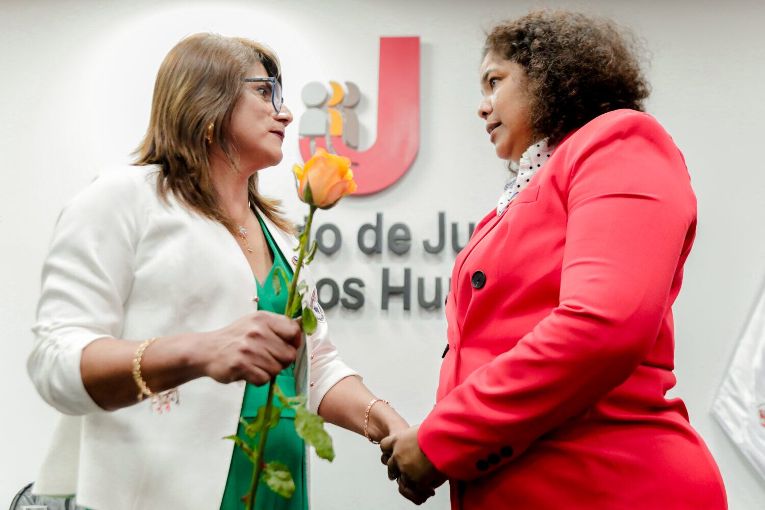 La activista rechaza los cargos de haber brindado apoyo logístico a la organización criminal Los Caucas y afirma que no existen pruebas que acrediten su participación