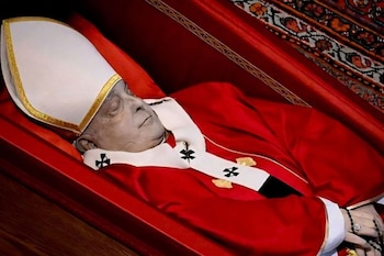 El papa falleció en la