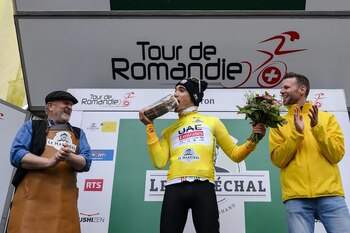 Juan Ayuso del UAE Emirates,