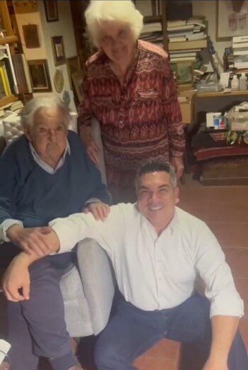 La reunión también incluyó a