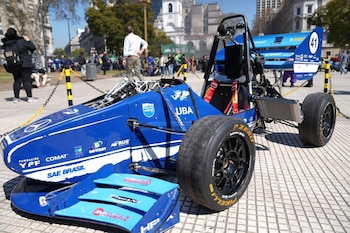 La UBA - clases públicas en Plaza de Mayo